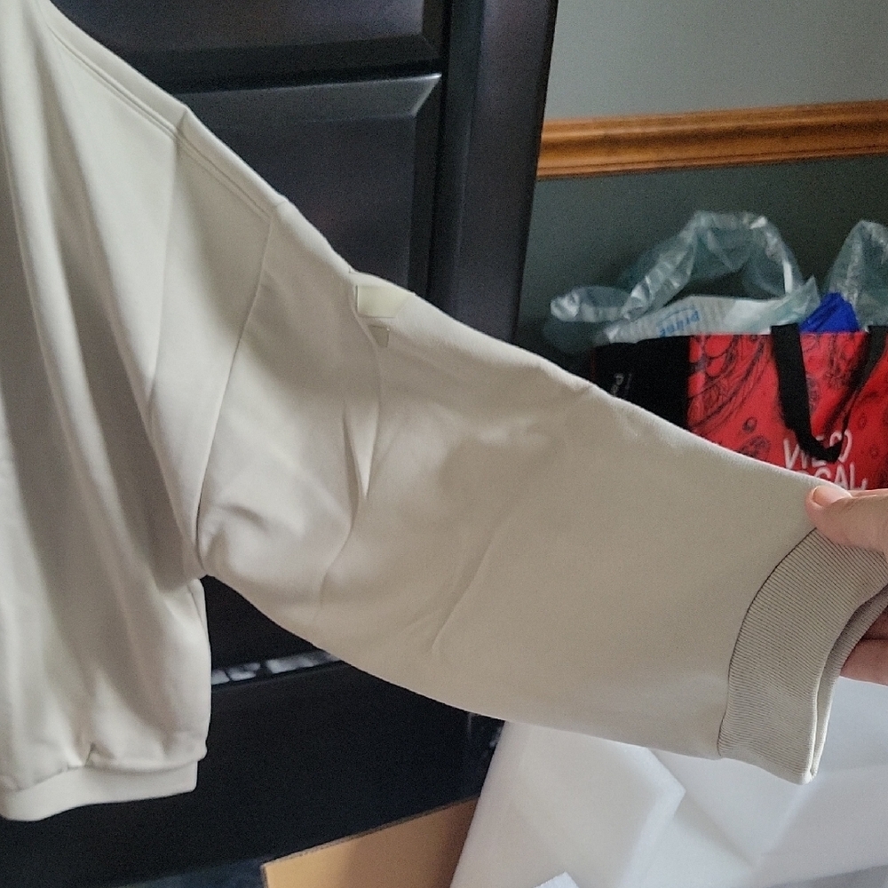 Adidas Off-White Casual Zip Jacket - Picture 3 of 13